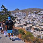 Rhodos, beim Abstieg von der Akropolis mit Blick auf Lindos