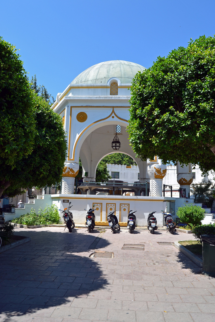 Rhodos-Stadt 2, Neuer Markt