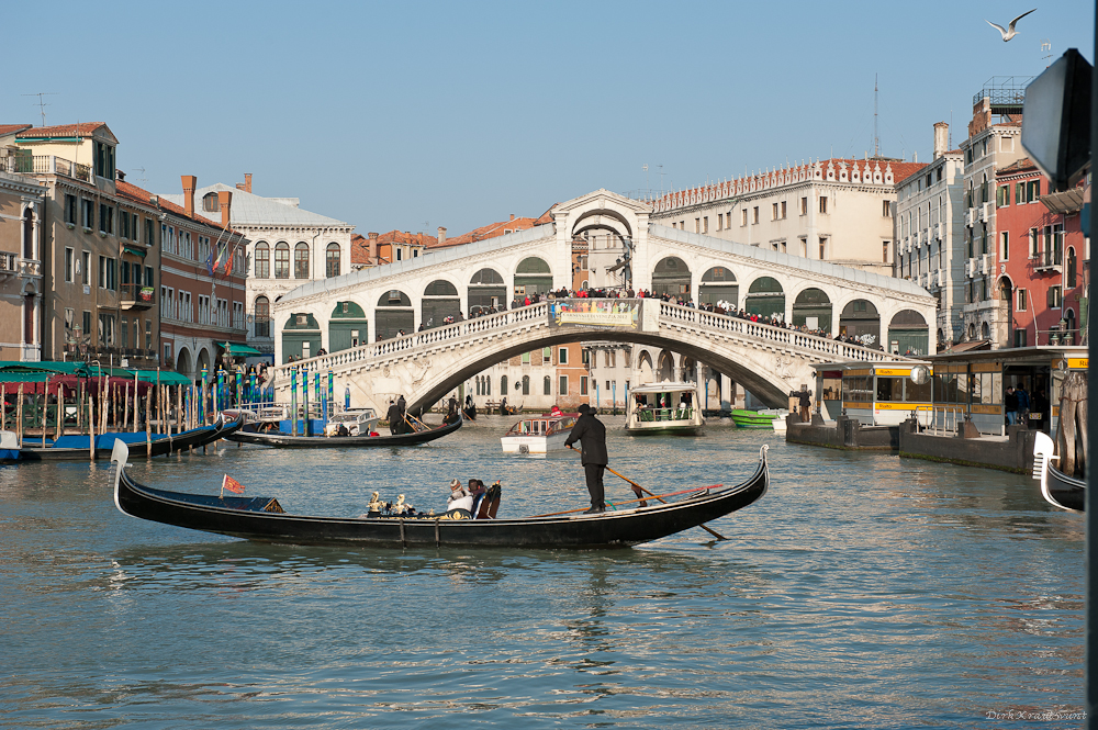 Rialto Brücke bei Tag