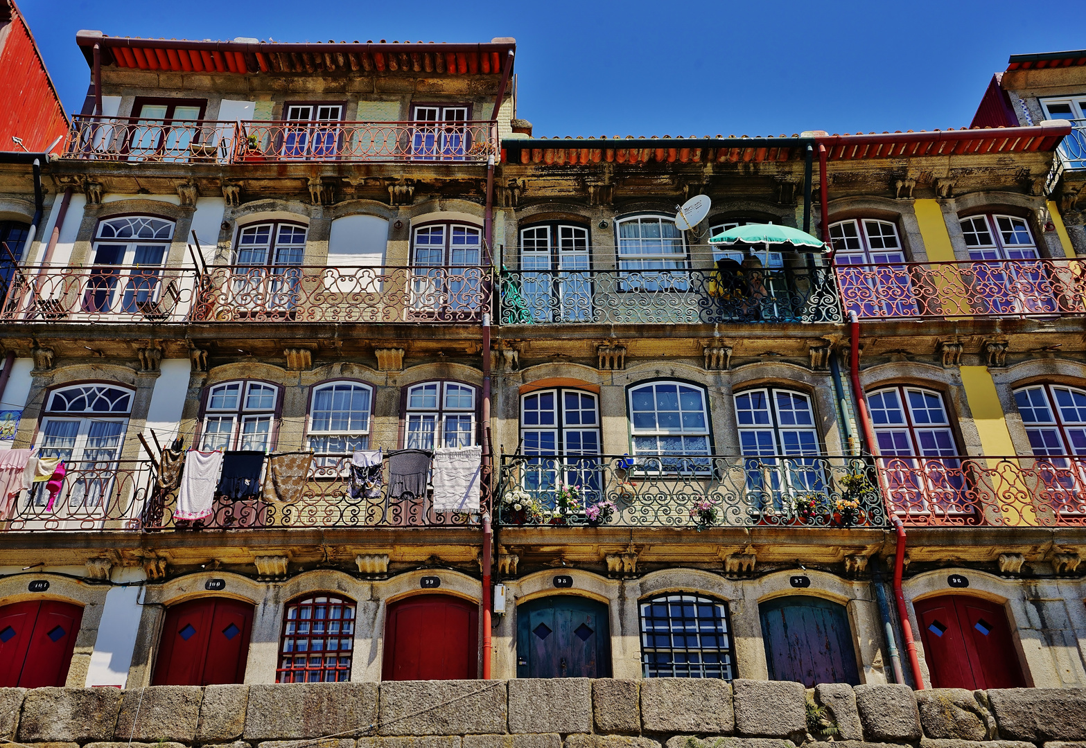 Ribeira balconies