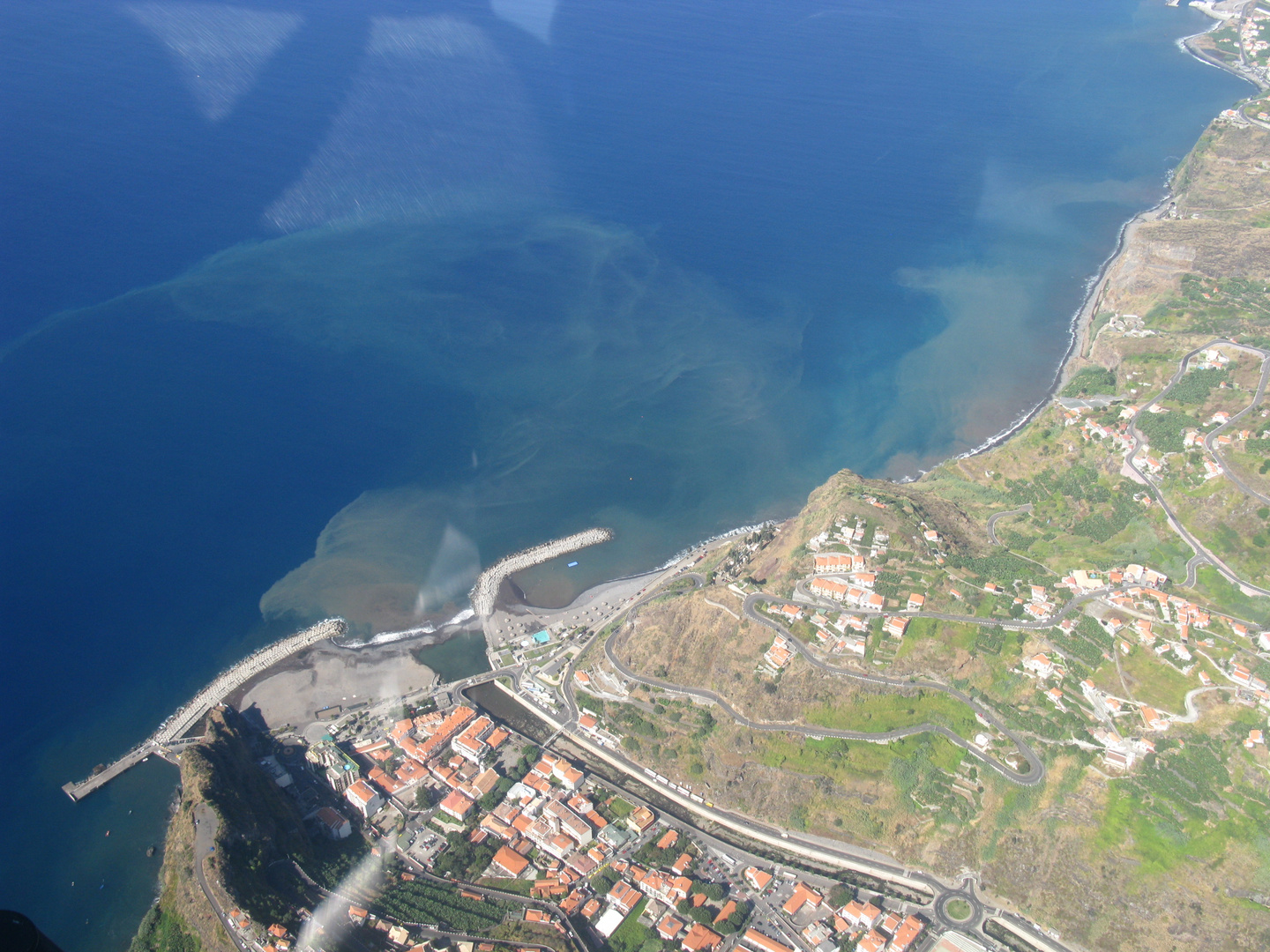 Ribeira Brava (nochmal aus der Luft)