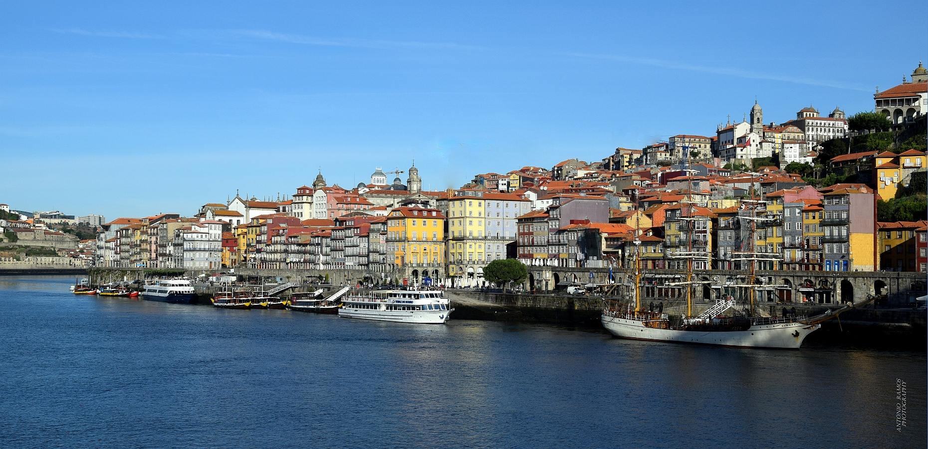 Ribeira - Porto  (Portugal)