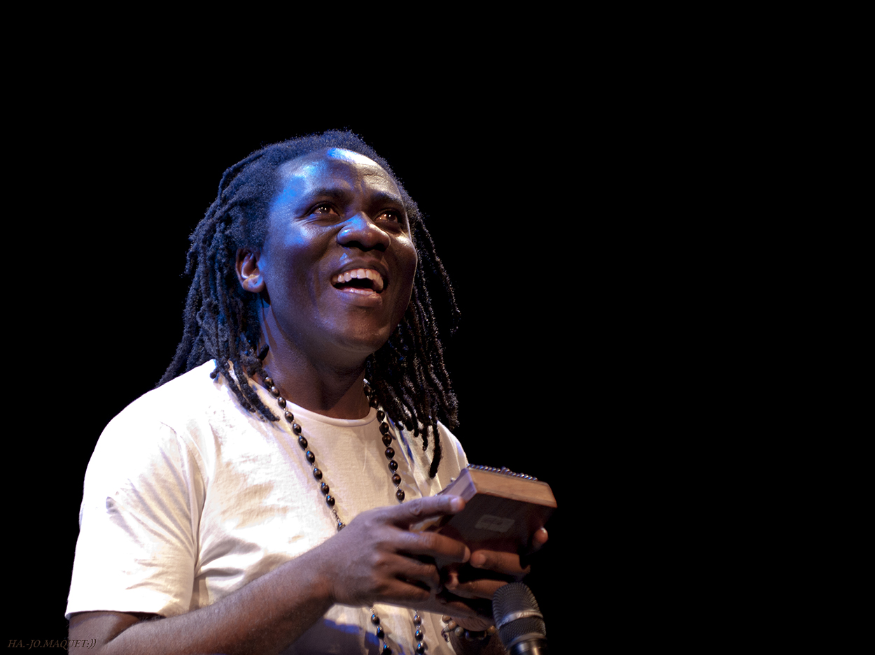 Richard Bona.