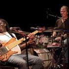 Richard Bona mit Tim Hahn