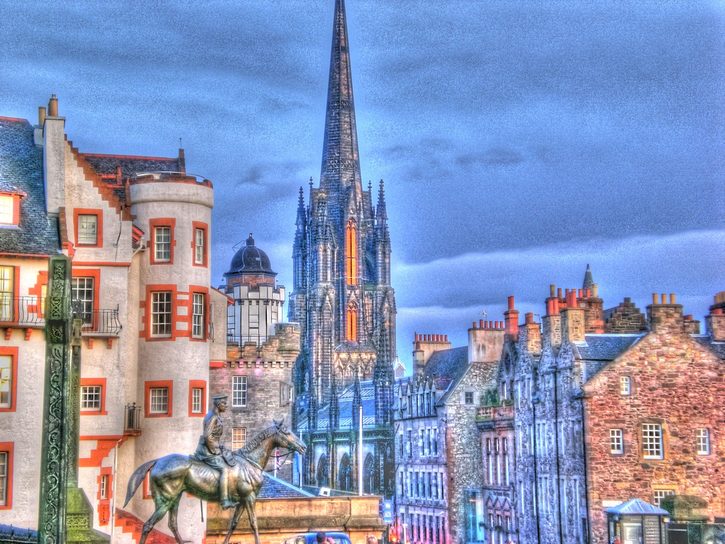 Richtung Royal Mile HDR