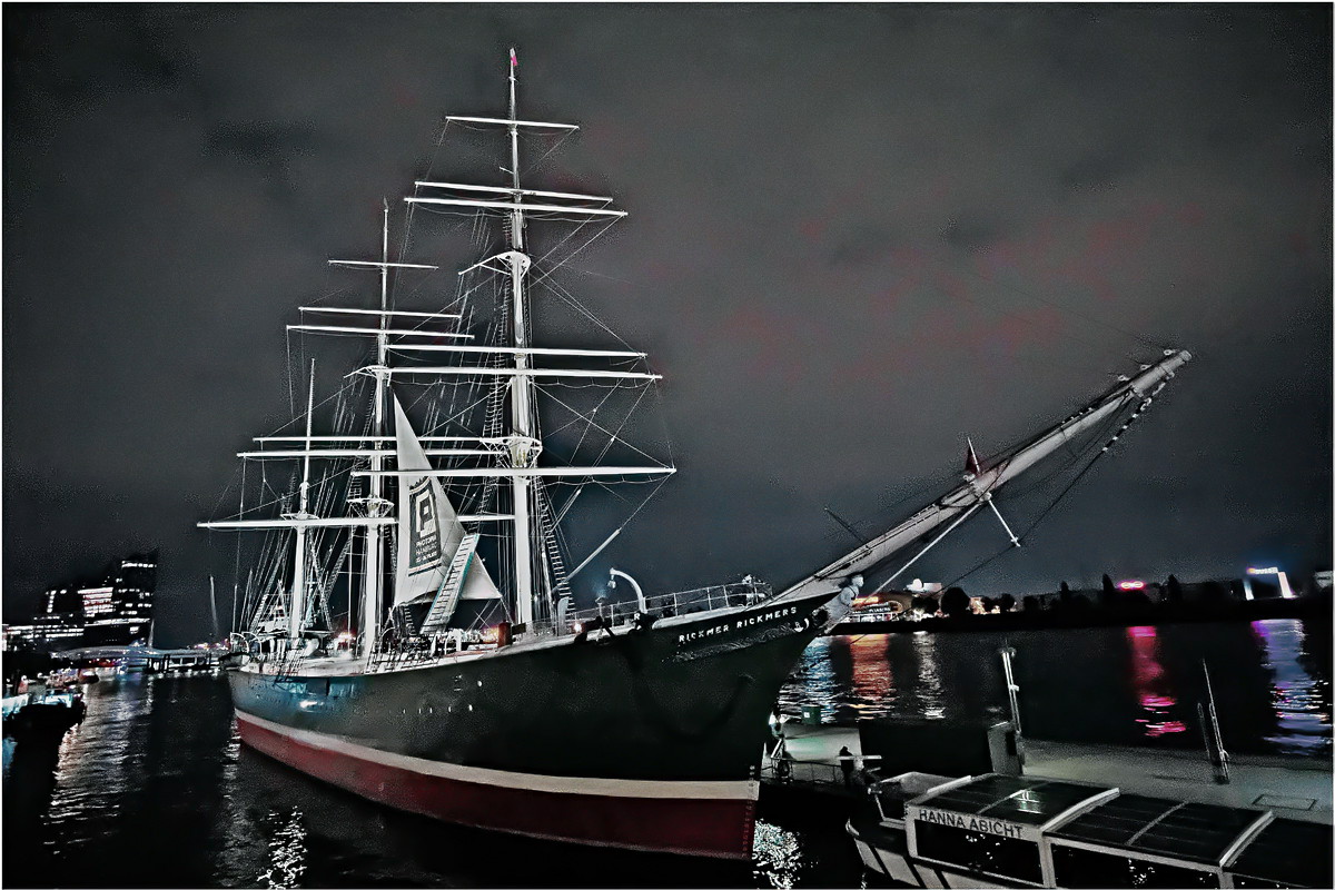 Rickmer Rickmers im Hamburger Hafen