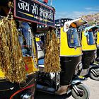 Rickshaws en attente de clients