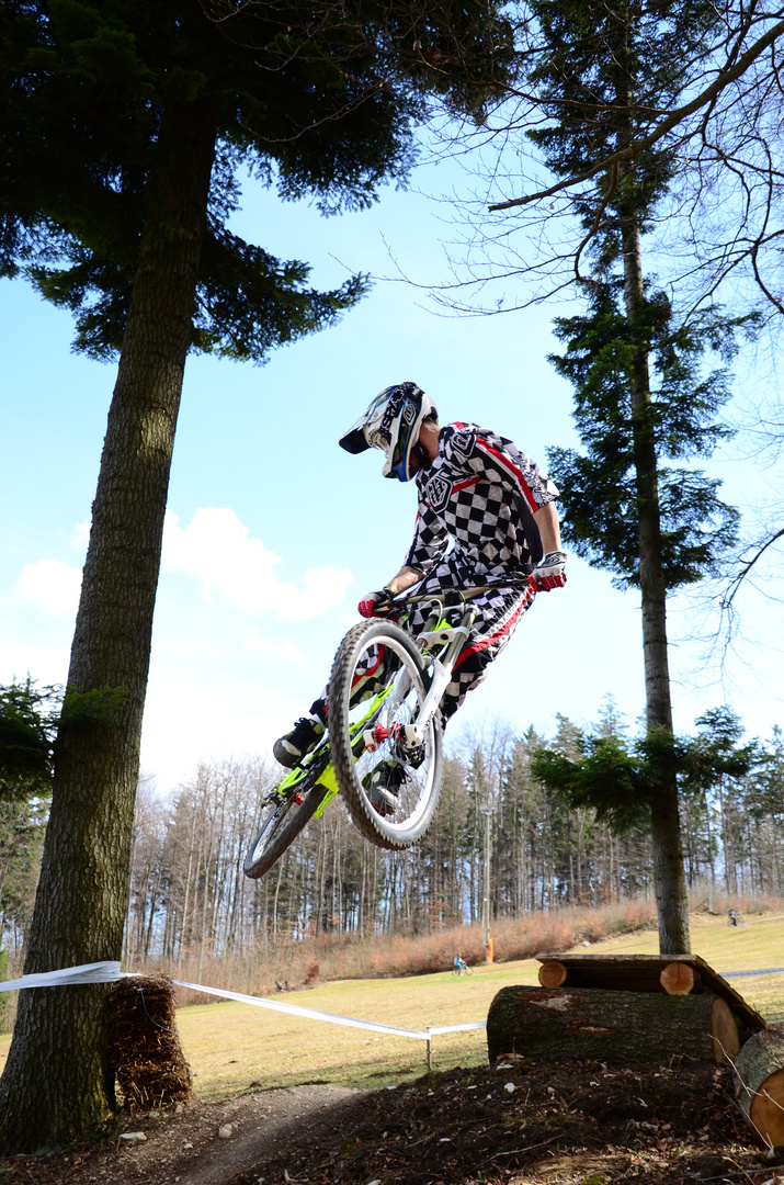 Riding the Ken Gap at Bikepark Albstadt