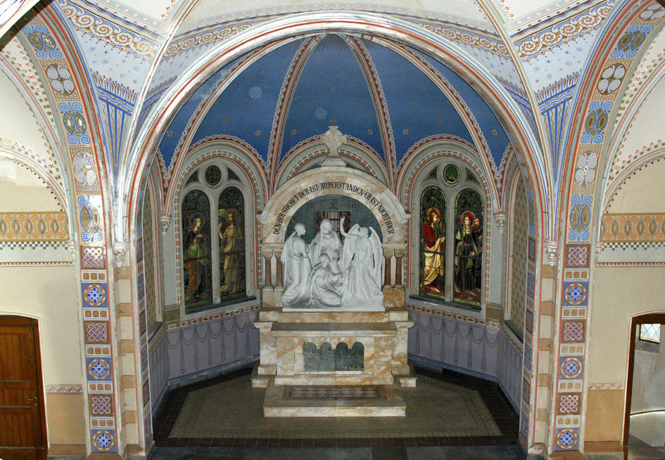 Riedemann-Mausoleum Bild 01 "Tag des offenen Denkmals" HH-Ohlsdorf