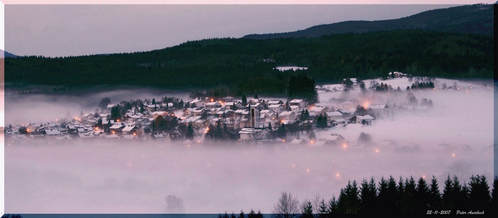 Riedlhütte bei Nacht und Nebel