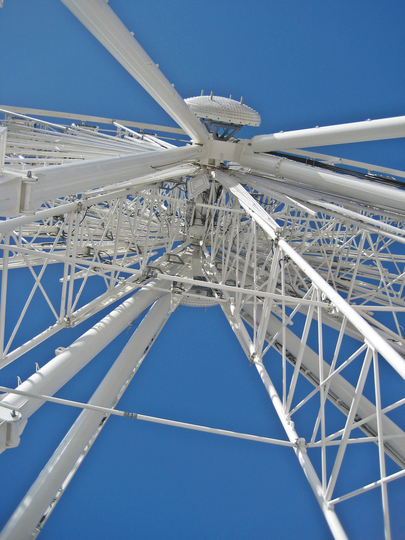 ~*~>>> rIeSeNrAd >>>~*~