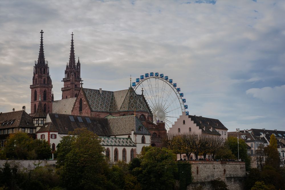 Riesenrad am Basler Münster