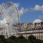 Riesenrad am Louvre