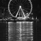 Riesenrad am See