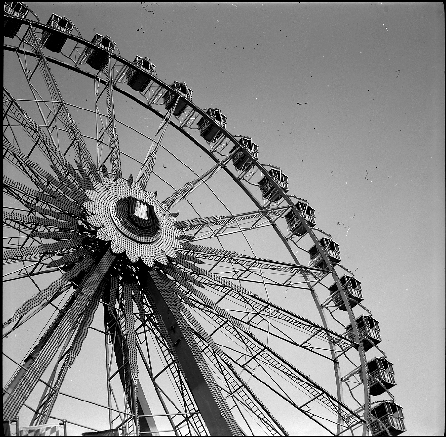 Riesenrad auf dem Dom in Hamburg