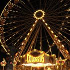 Riesenrad auf dem Weihnachtsmarkt in Halle(S)