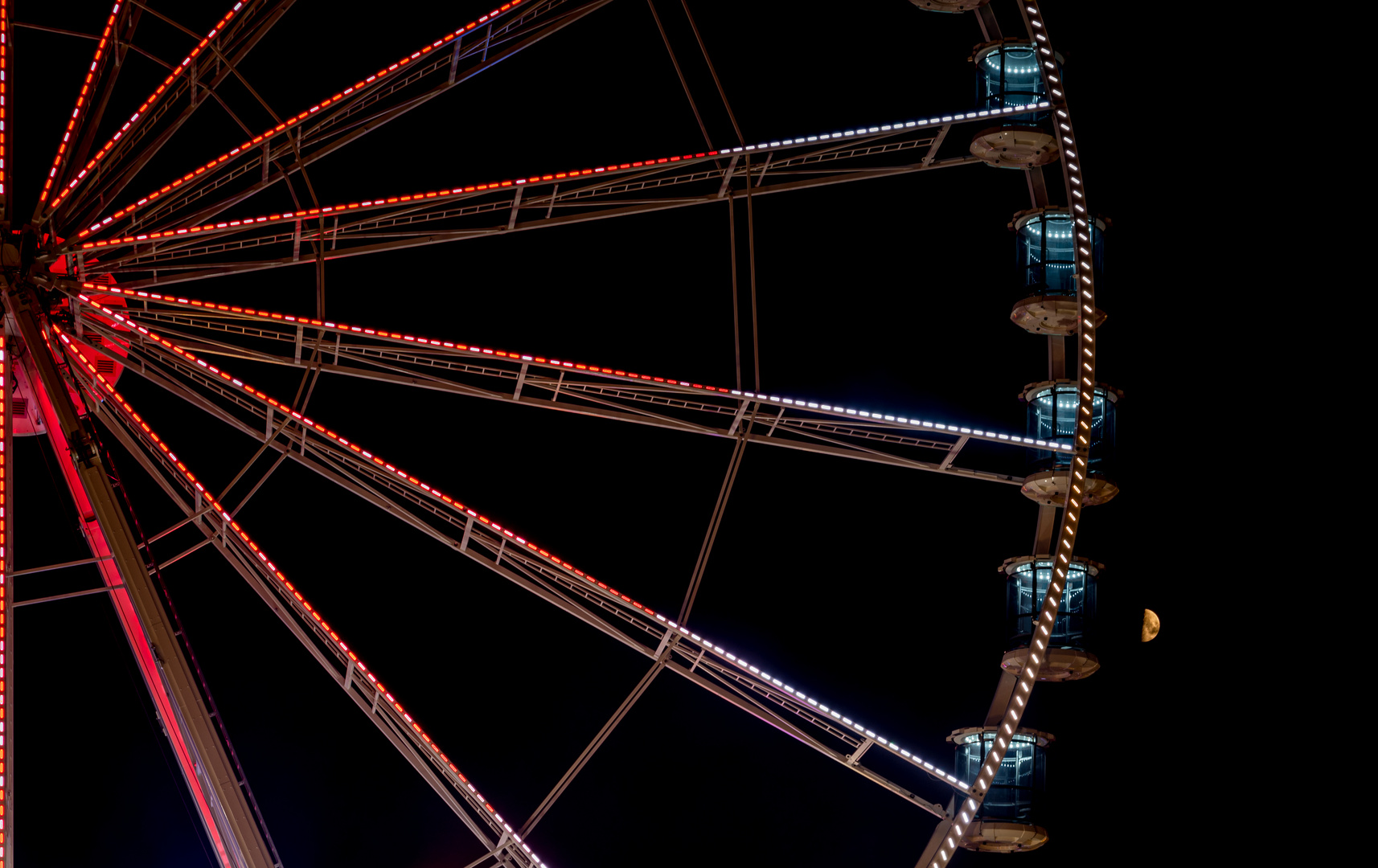 Riesenrad bei Halbmond