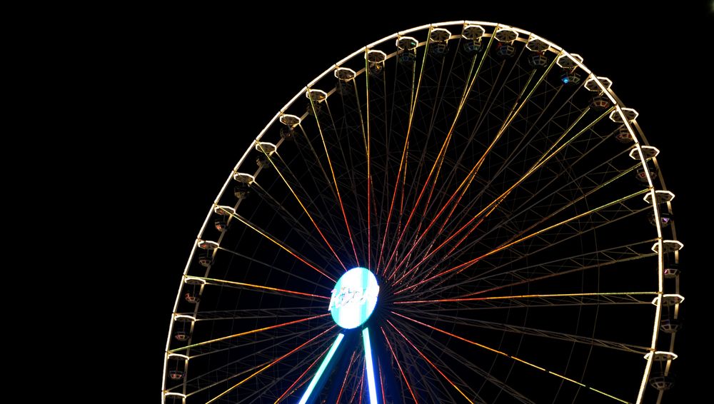 Riesenrad bei Nacht