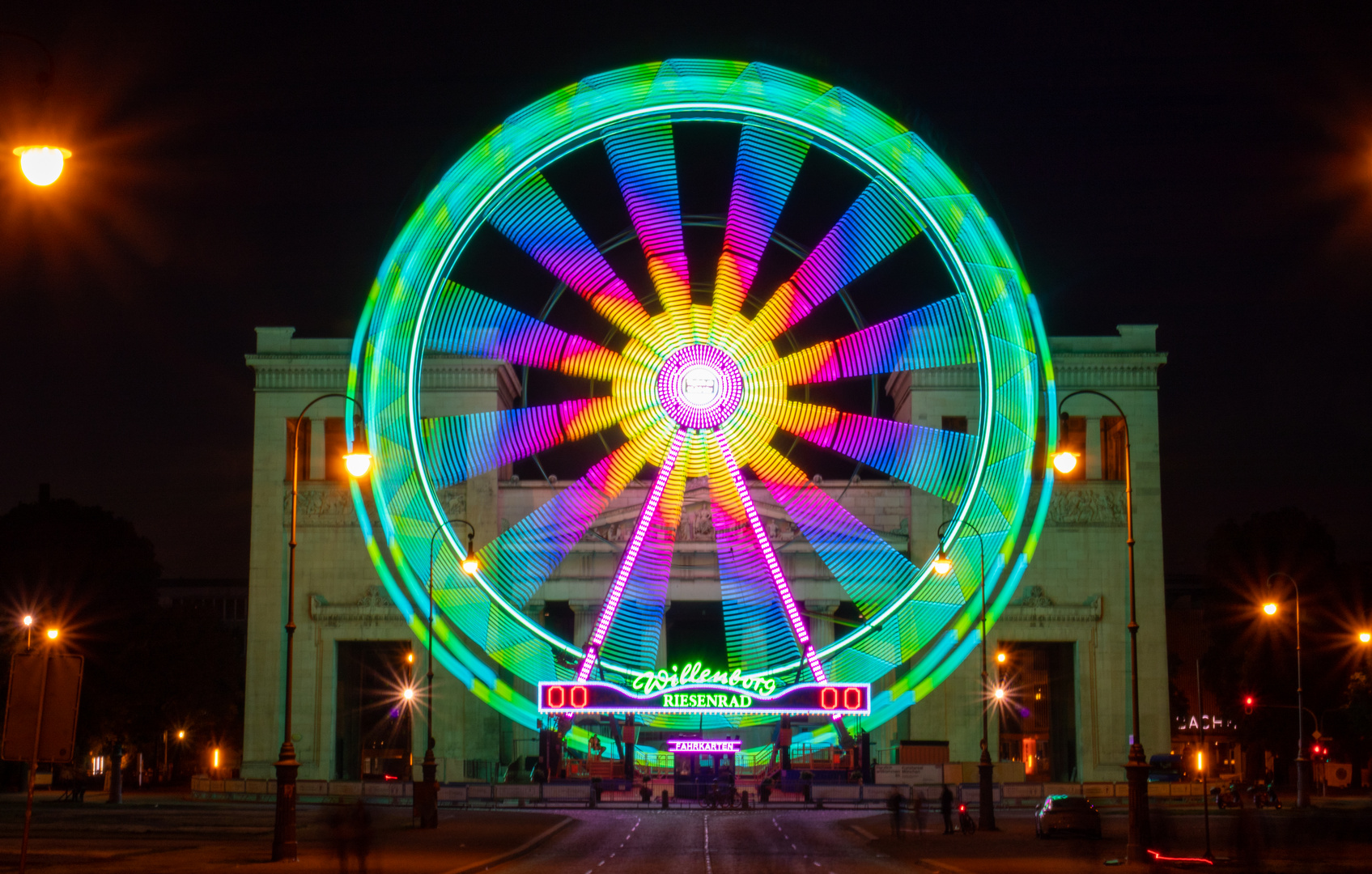 Riesenrad bei Nacht