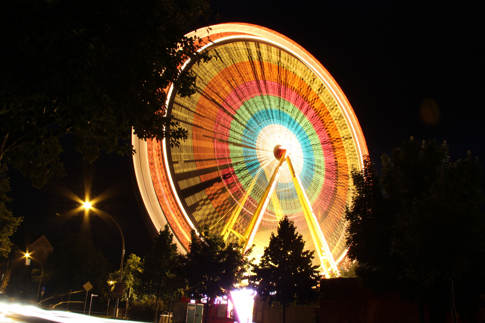 Riesenrad bei Regen