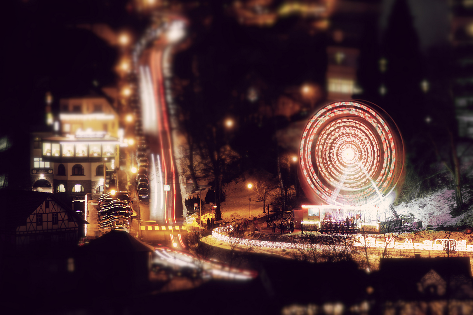 Riesenrad beim Weihnachtszauber in Triberg