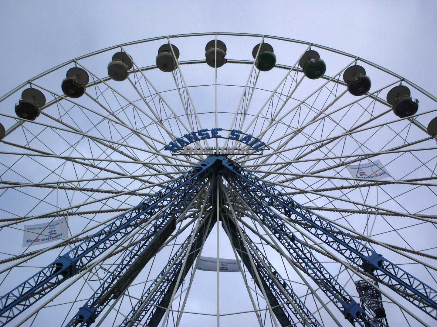 Riesenrad Hanse Sail