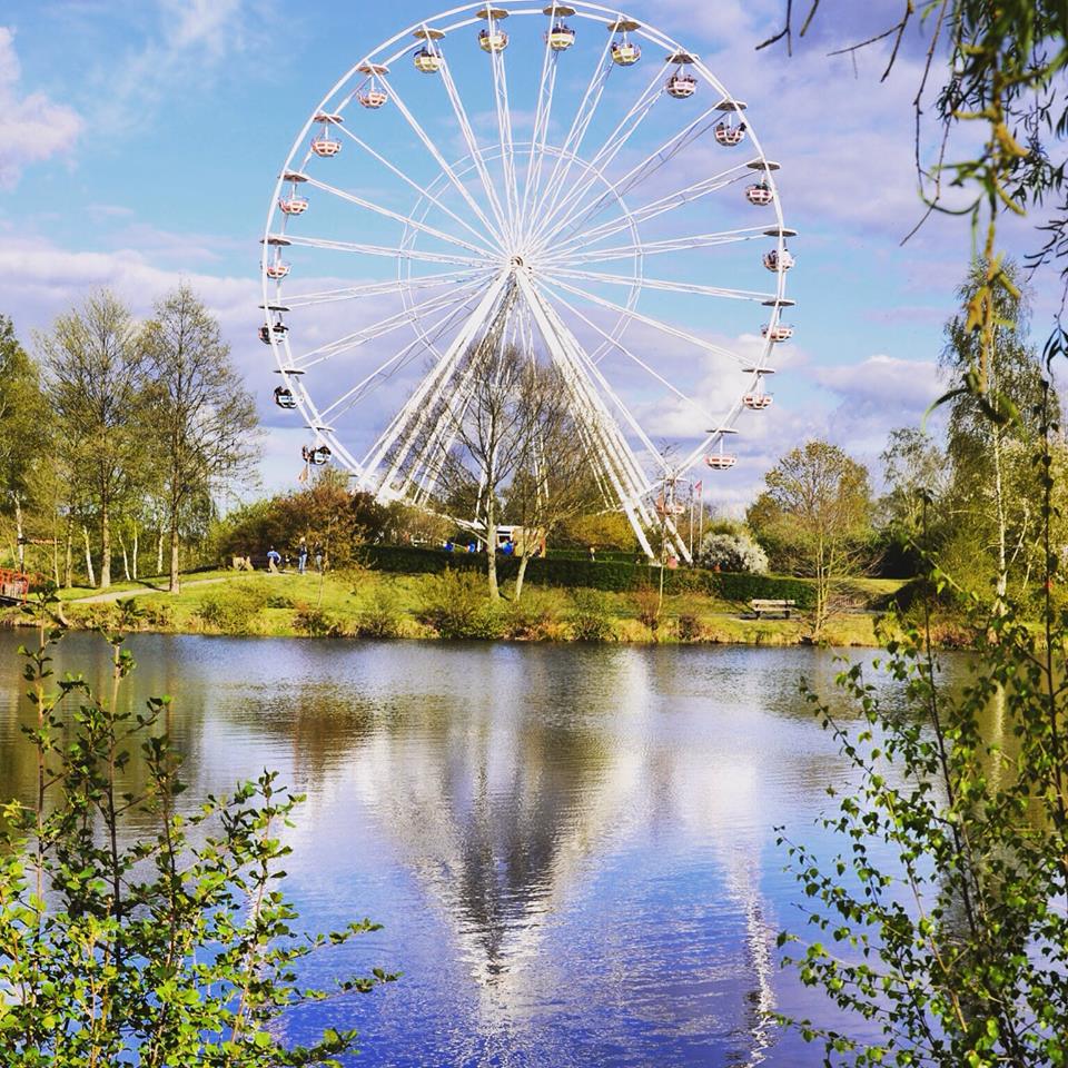 Riesenrad im Serengeti Park