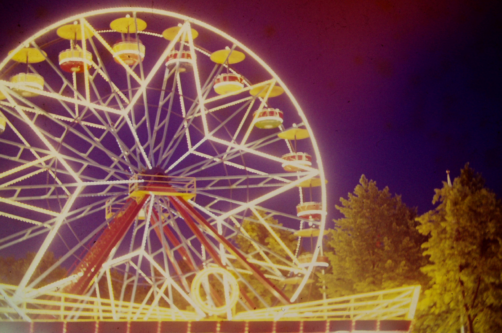 Riesenrad im Tivoli-Park in Schweden