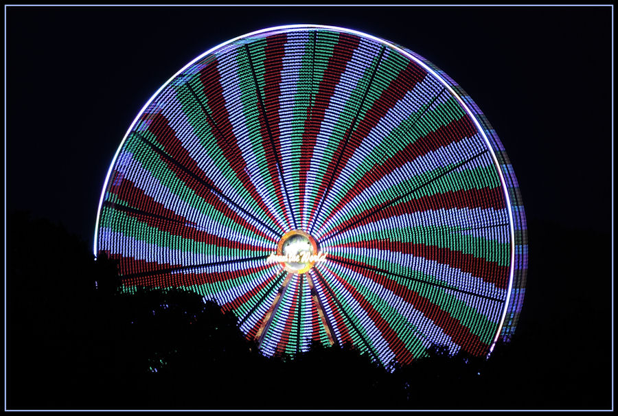 Riesenrad in Bewegung(3)