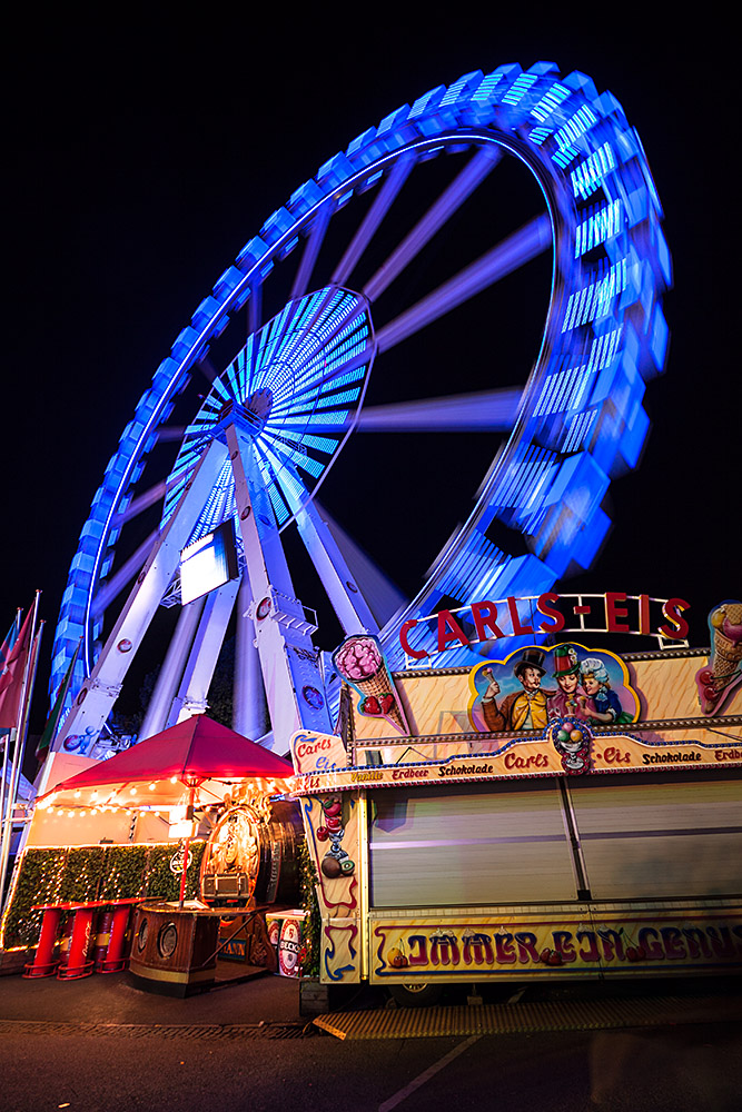 Riesenrad in Blue