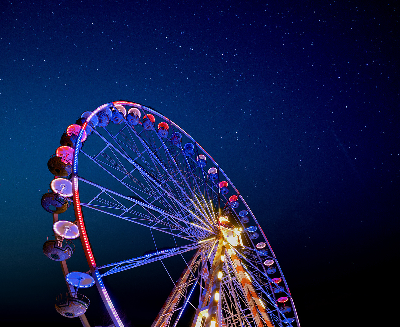 Riesenrad in der Nacht