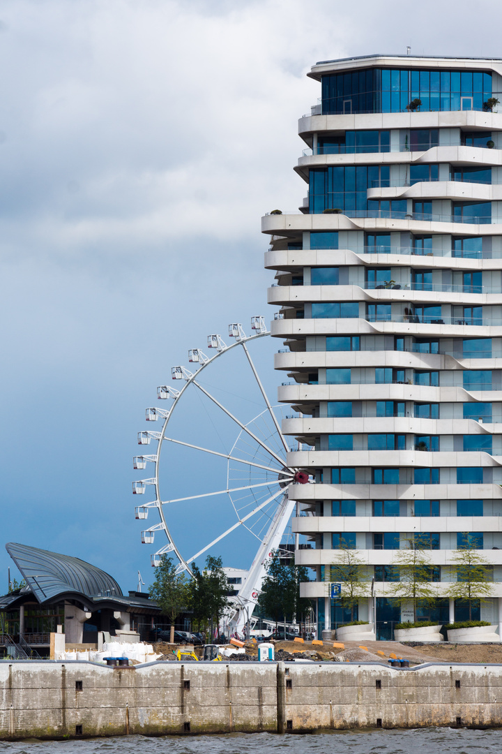 riesenrad in hamburg