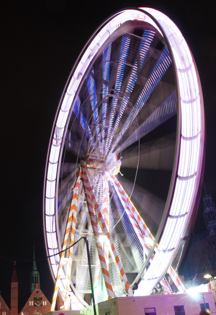 Riesenrad in Lübeck auf dem Koberg