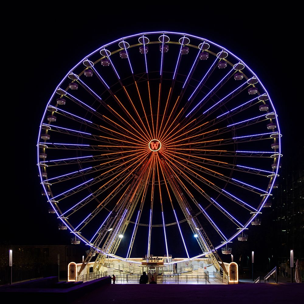 Riesenrad mit Herz