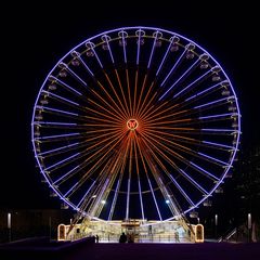 Riesenrad mit Herz