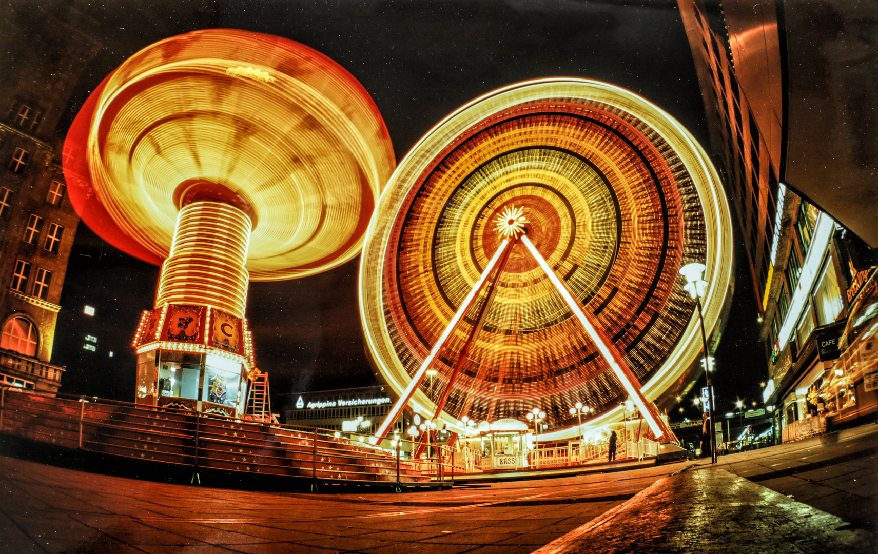 Riesenrad u. Karussell