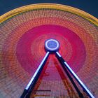 Riesenrad von unten