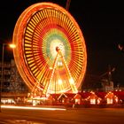 Riesiges buntes Riesenrad