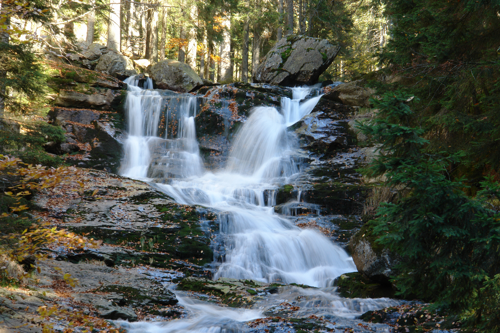 Riesloch - Wasserfall