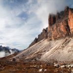 Rif. Lavaredo / Lavaredohütte mit den Drei Zinnen