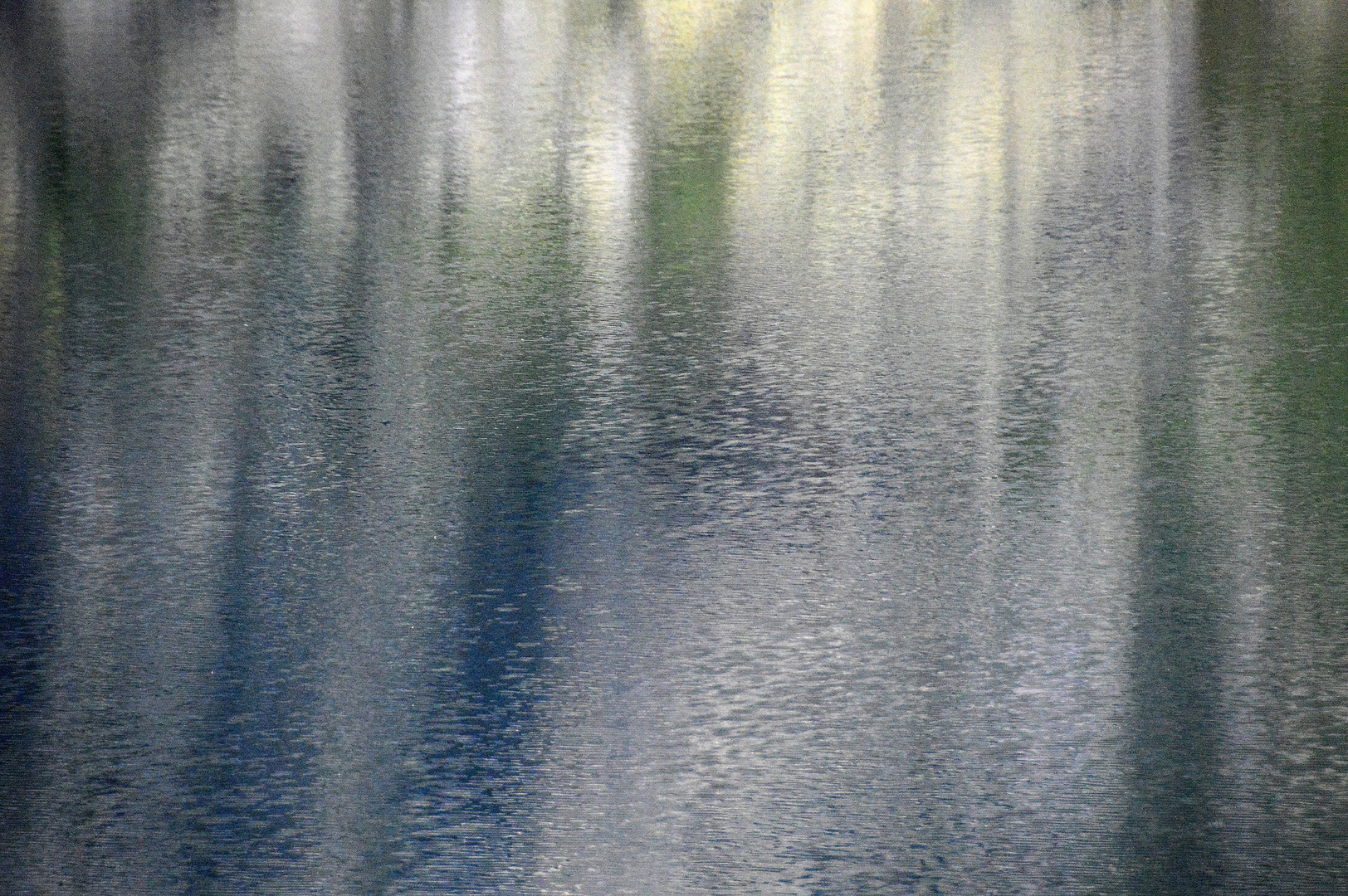 Riflessi al lago della Barma