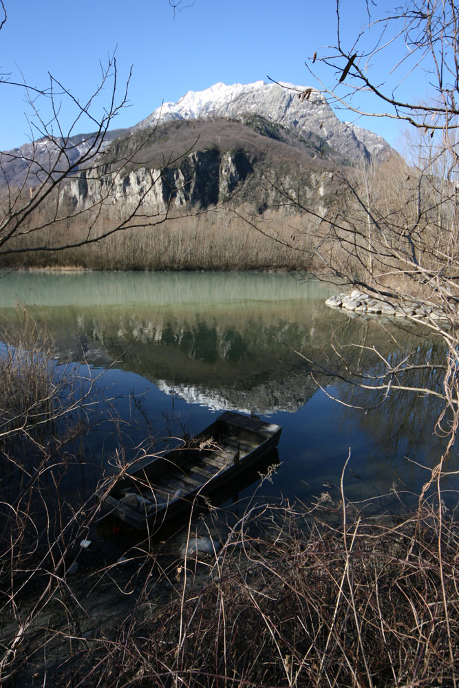 riflessi (il lago e la montagna) 2