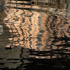 Riflessi nel lago di Como