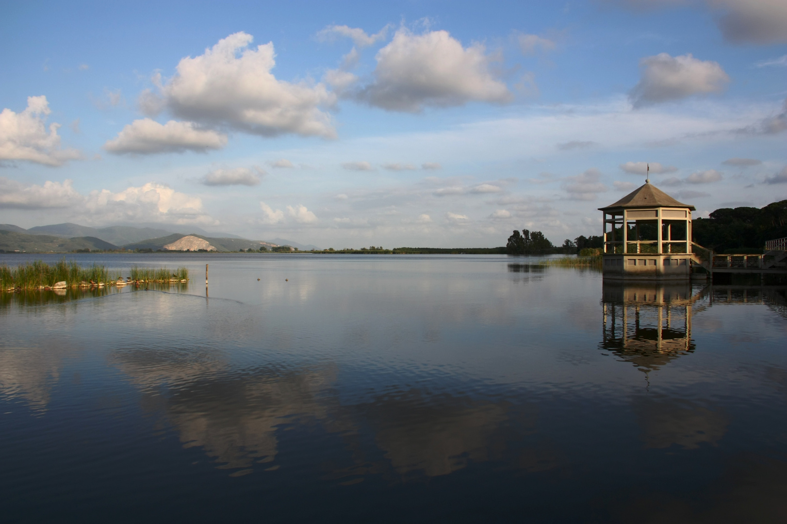 Riflessi Sul Lago