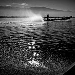 Riflessi sul Lago Inle, Myanmar