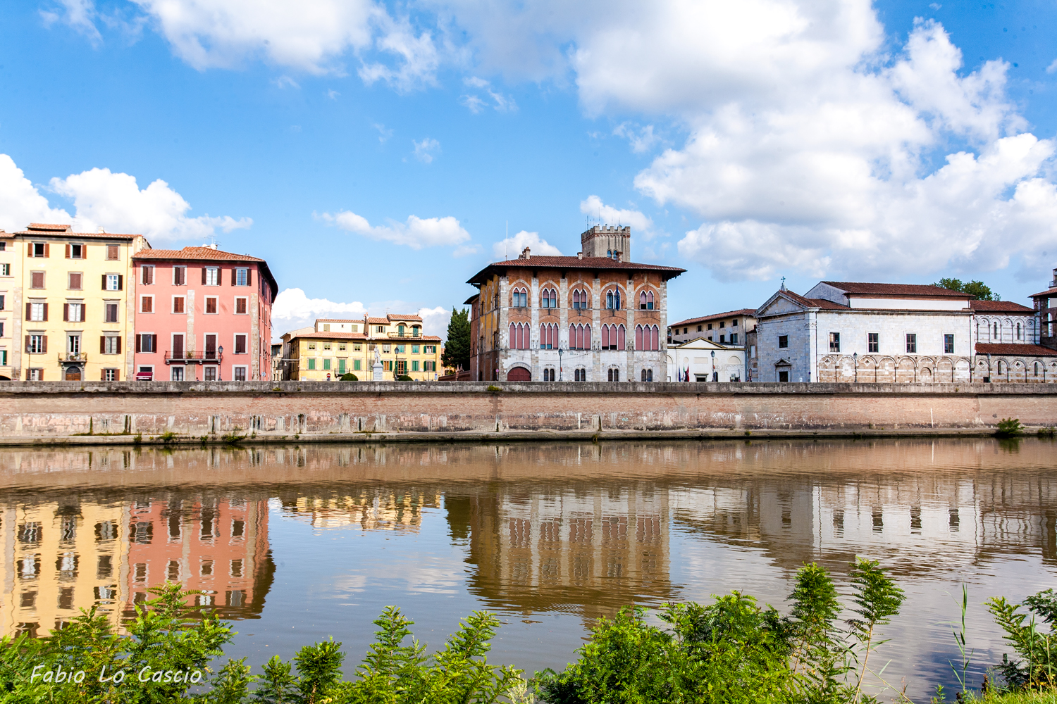 Riflessi sul lungarno 