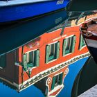 Riflessi sull'acqua a Burano