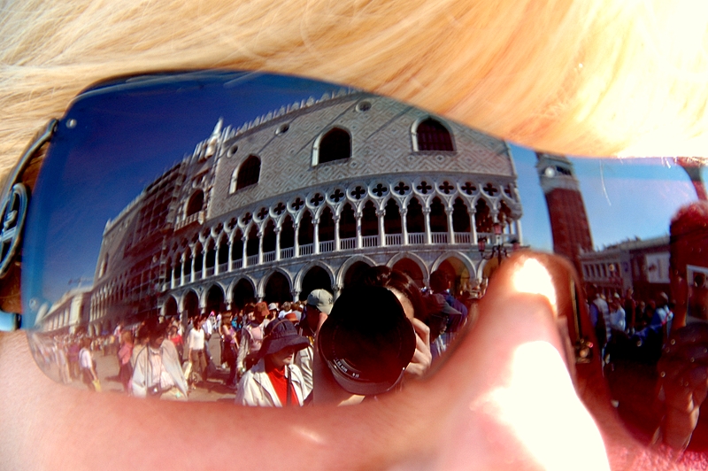 Riflesso di Piazza San Marco - Venezia -