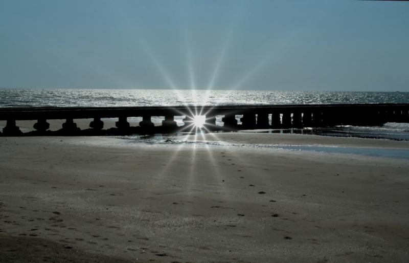 Riflesso sul pontile.