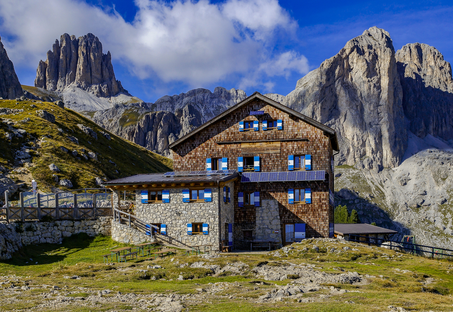 Rifugio Roda di Vaèl oder die Rotwandhütte